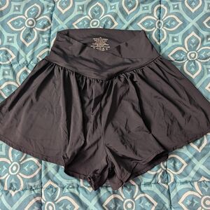 Black Crossover Flowy Women's M Shorts